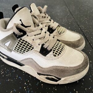 NIKE AIR JORDAN 4 RETRO PS "MILITARY BLACK" YOUTH/KIDS SHOES BQ7669-111 SZ 11.5C